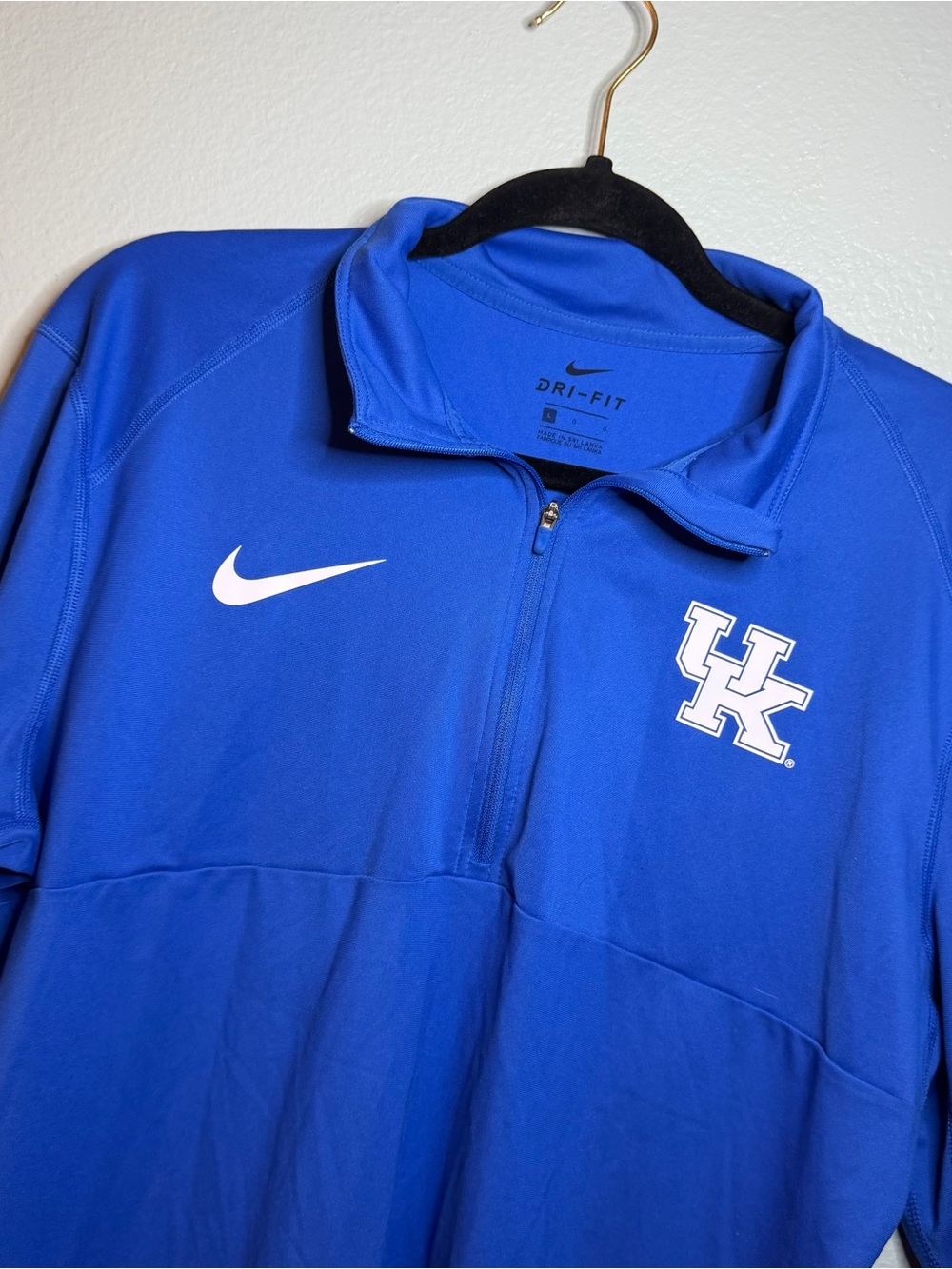 Clothing Item - Nike UK Jacket